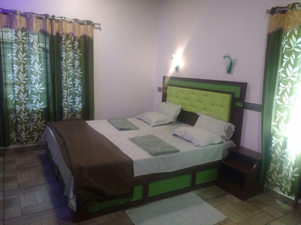 מלון טקאדי Sri Lakshmi Gardens מראה חיצוני תמונה