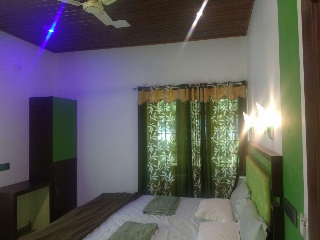 מלון טקאדי Sri Lakshmi Gardens מראה חיצוני תמונה