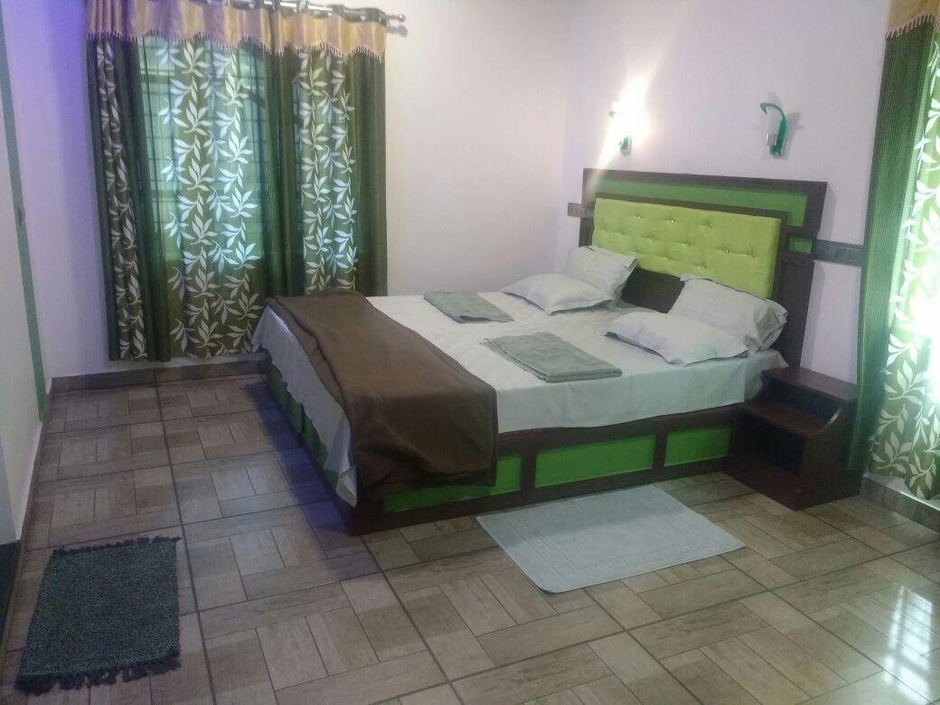 מלון טקאדי Sri Lakshmi Gardens מראה חיצוני תמונה