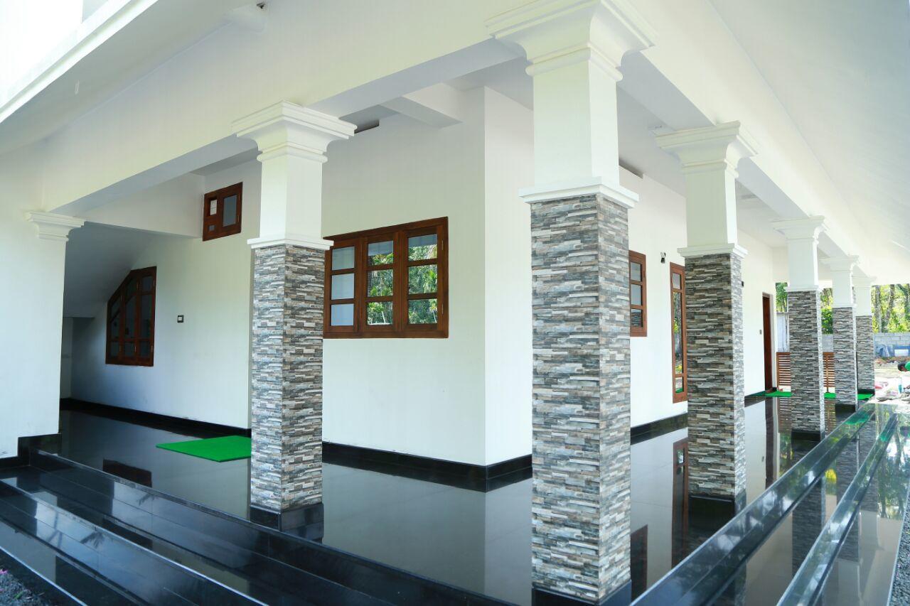 מלון טקאדי Sri Lakshmi Gardens מראה חיצוני תמונה