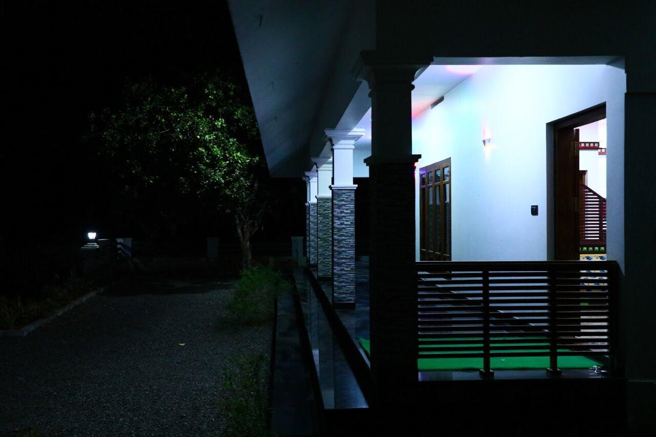 מלון טקאדי Sri Lakshmi Gardens מראה חיצוני תמונה